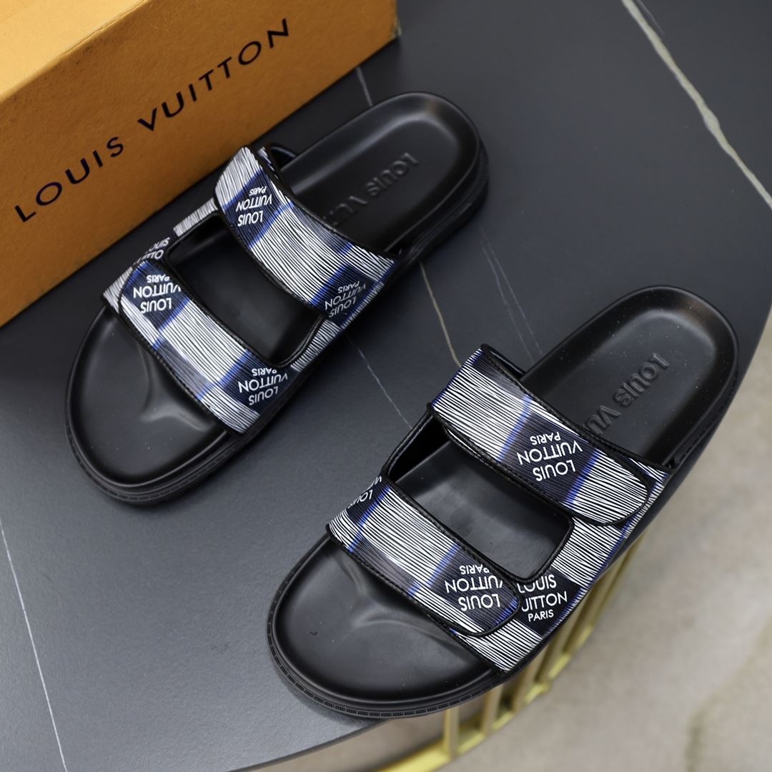 Louis Vuitton Slippers